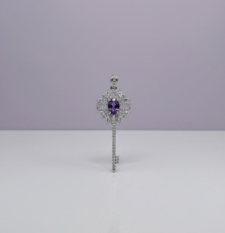 "CLETI" Pendentif avec strass forme clef améthyste en argent