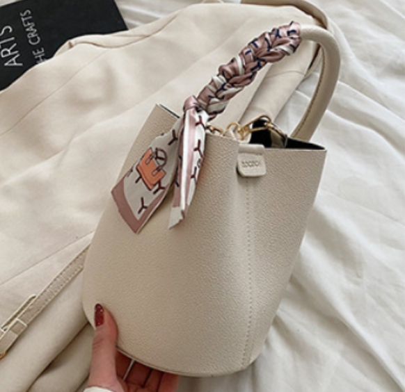 SASO Sac seau avec pochette