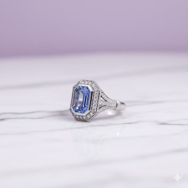 "AURORA" Bague ajustable forme emeraude bleu et strass argenté