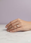 BAGABLA Bague quartz blanc sertie de zircon vermeil or 18k