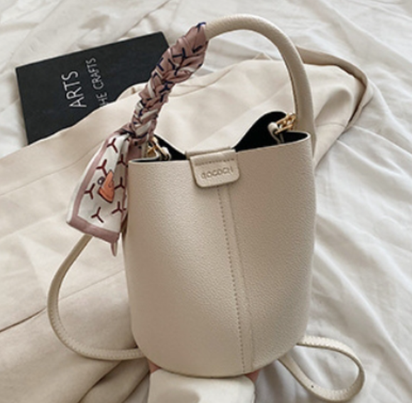 SASO Sac seau avec pochette