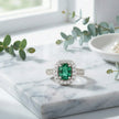 Empire Bague ajustable émeraude empire sertie de zircons