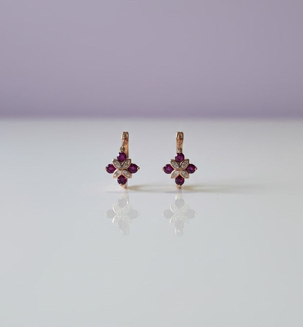 JARGRERO Boucle doreille fleur grenat et zircon  en vermeil or rose
