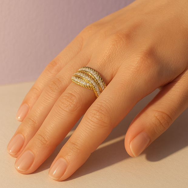 "ONDEA" Anneau forme vague avec strass