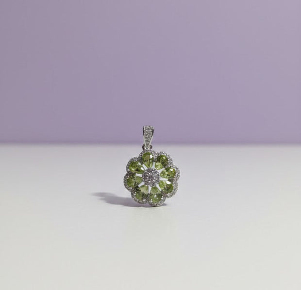 PENPEDOT Pendentif peridot sertie en argent 925