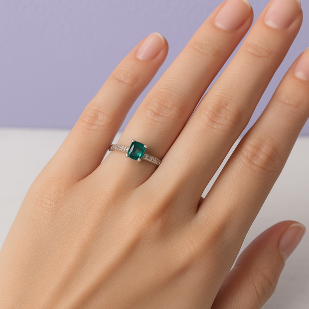 "VERDELINE" Bague avec pierre éméraude et ziconium